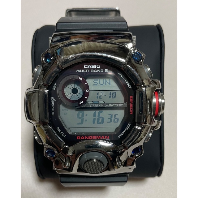 G-SHOCK(ジーショック)のカシオレンジマン カスタムベゼルシルバー925 メンズの時計(腕時計(デジタル))の商品写真