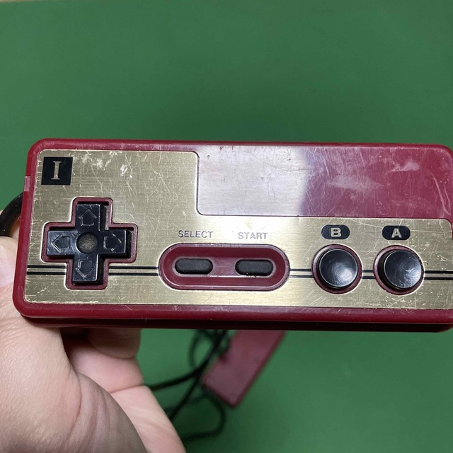 ファミリーコンピュータ(ファミリーコンピュータ)のファミコン　コントローラー　1 2 ハドソン エンタメ/ホビーのゲームソフト/ゲーム機本体(その他)の商品写真