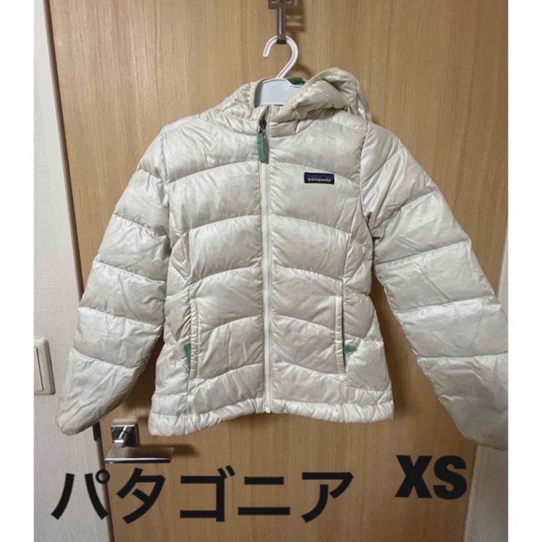 patagonia(パタゴニア)のパタゴニア　ダウンジャケット　キッズ　ガールズ　XS キッズ/ベビー/マタニティのキッズ服女の子用(90cm~)(ジャケット/上着)の商品写真