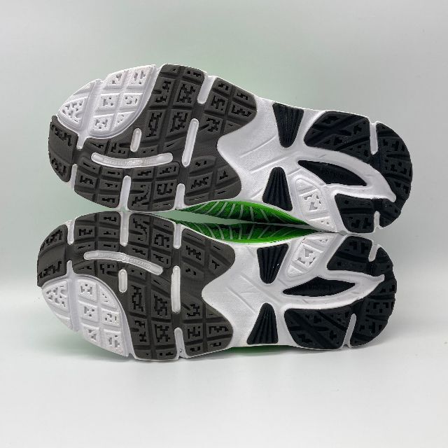 KARHU(カルフ)の新品未使用 KARHU カルフ Women Flow6 IRE 24㎝ レディースの靴/シューズ(スニーカー)の商品写真