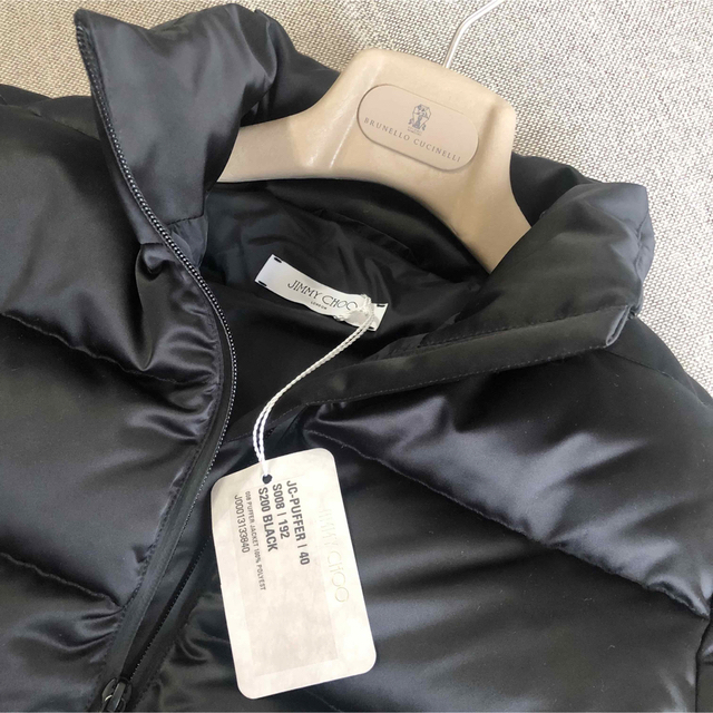 JIMMY CHOO 新品 未使用 タグ付 ダウン S www.mindel.gob.sv