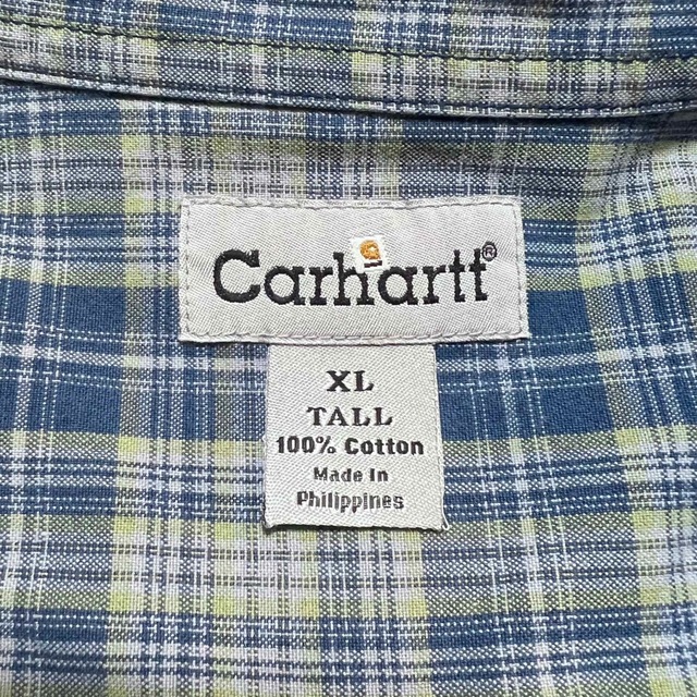 carhartt(カーハート)の【カーハート】レザーロゴフラップダブルポケットレトロワークチェックシャツ　ブルー メンズのトップス(シャツ)の商品写真