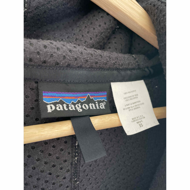 patagonia(パタゴニア)のパタゴニア リズムフーディ xs made in USA patagonia メンズのトップス(パーカー)の商品写真