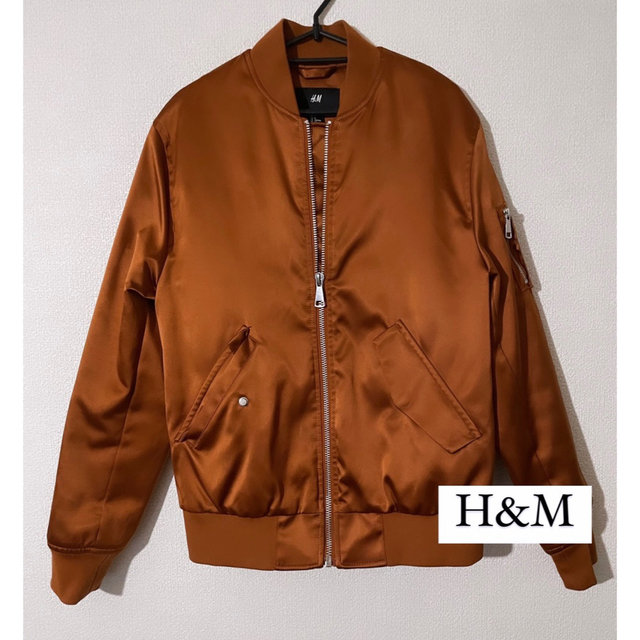 H&M(エイチアンドエム)のH&M ma-1 メンズのジャケット/アウター(ライダースジャケット)の商品写真