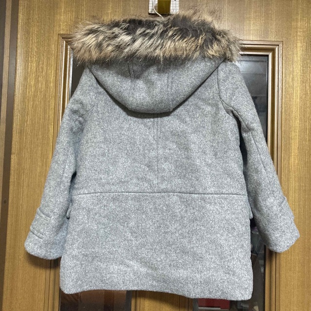 ZARA KIDS(ザラキッズ)の新品 zara kids コート 116 キッズ/ベビー/マタニティのキッズ服女の子用(90cm~)(ジャケット/上着)の商品写真