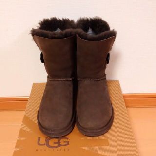 アグ(UGG)の7800円☆  UGG  ベイリー ボタン チョコレート   ムートンブーツ！(ブーツ)