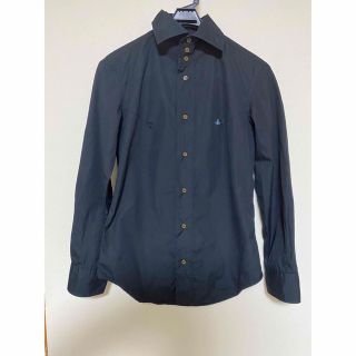 Vivienne Westwood(シャツ ・ ブラック/黒色系)のフリマ Vivienne Westwood(シャツ ・ ブラック/黒色系)のフリマ
