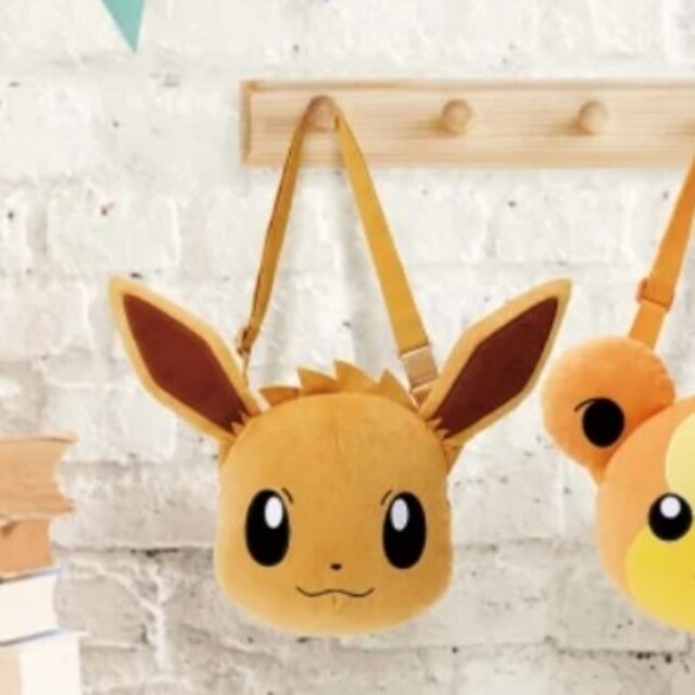 ポケモン(ポケモン)の【新品・タグ付】イーブイ 肩掛けぬいぐるみバッグ ポケモン プライズ エンタメ/ホビーのおもちゃ/ぬいぐるみ(キャラクターグッズ)の商品写真