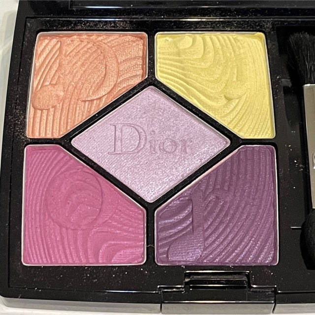 Dior(ディオール)のDior サンク クルール 167 ピンク バイブレーション コスメ/美容のベースメイク/化粧品(アイシャドウ)の商品写真