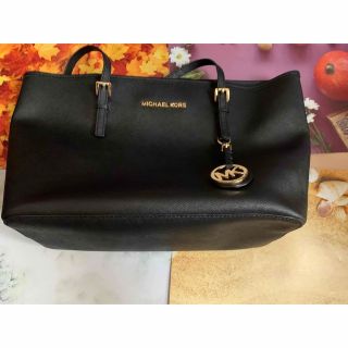 マイケルコース(Michael Kors)の【中古】マイケルコース　バッグ(トートバッグ)