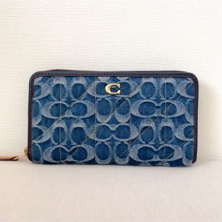 コーチ(COACH)の長財布 coach アコーディオン ジップ ウォレット シグネチャー デニム(財布)