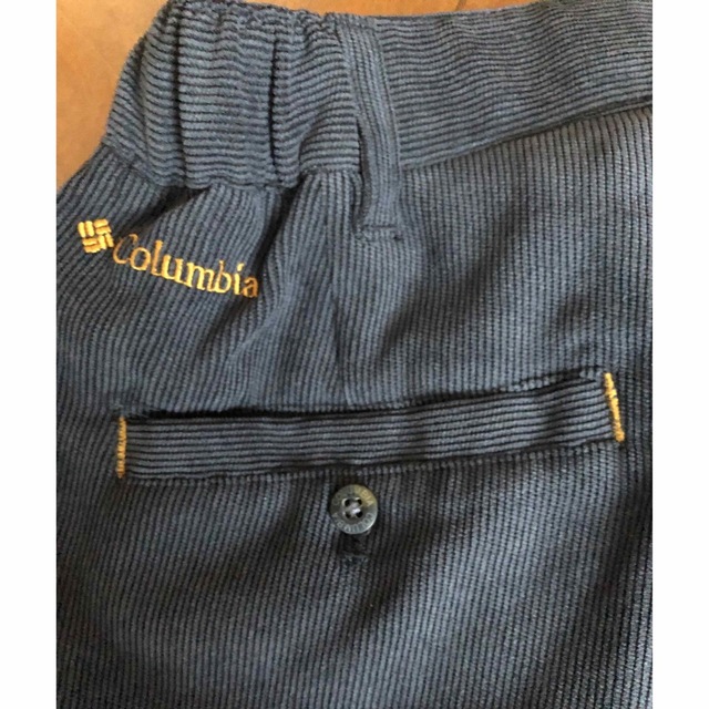 Columbia(コロンビア)のコロンビア　コーデュロイ　短パン　紺色 スポーツ/アウトドアのアウトドア(登山用品)の商品写真