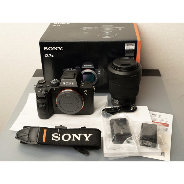 SONY α7M3ズームレンズキット 新品未使用品