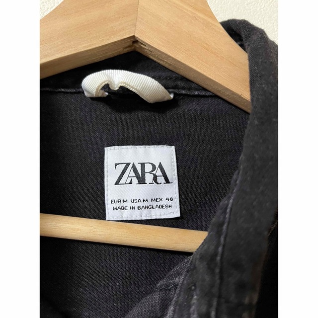 ZARA(ザラ)のZARA ブラックシャツ メンズのトップス(シャツ)の商品写真