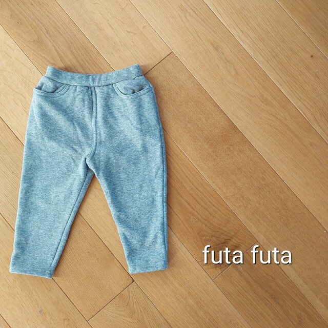 futafuta(フタフタ)のfuta futa パンツ スウェット ズボン 裏起毛 90 キッズ/ベビー/マタニティのキッズ服女の子用(90cm~)(パンツ/スパッツ)の商品写真