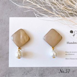 ハンドメイド　ピアス　イヤリング(ピアス)