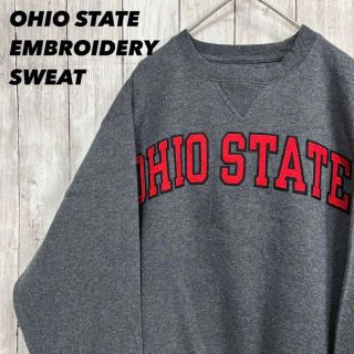 アメリカ古着OHIO STATE前V背当てカレッジアーチロゴ切文字刺繍スウェット(スウェット)