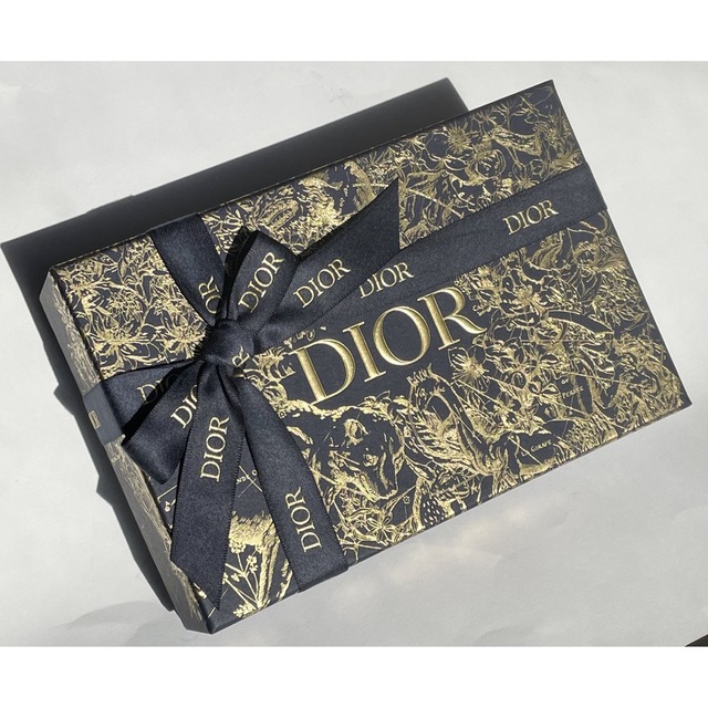 Christian Dior(クリスチャンディオール)のディオールホリデーオファー（数量限定品） コスメ/美容のキット/セット(コフレ/メイクアップセット)の商品写真