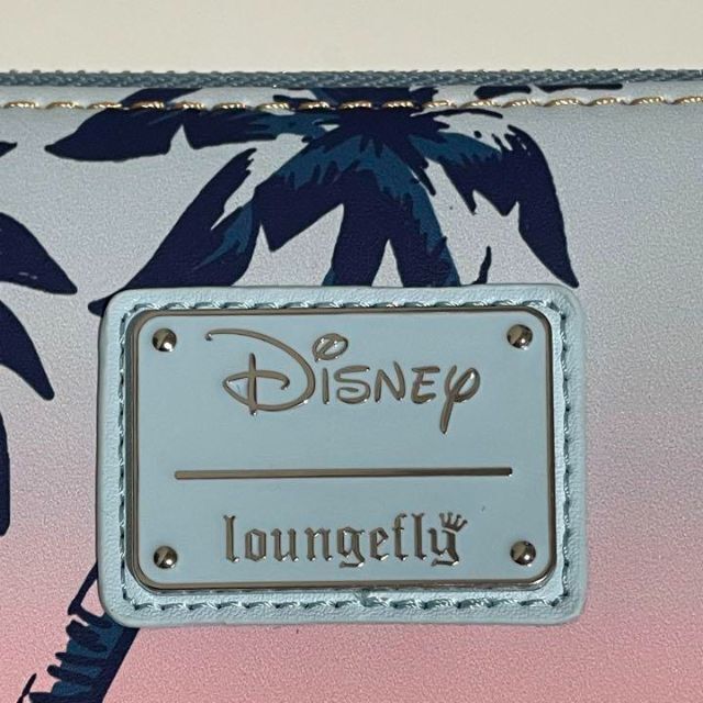 新品 Loungefly Disney リロ&スティッチ カードケース - パスケース/ID