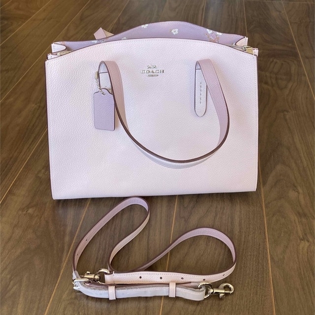COACH】CHARLIE CARRYALL 2way バッグ ピンク&花柄 ファッションの通販