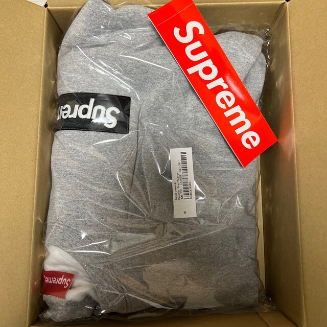 Supreme(シュプリーム)のSupreme Box Logo Crewneck Heather grey メンズのトップス(スウェット)の商品写真