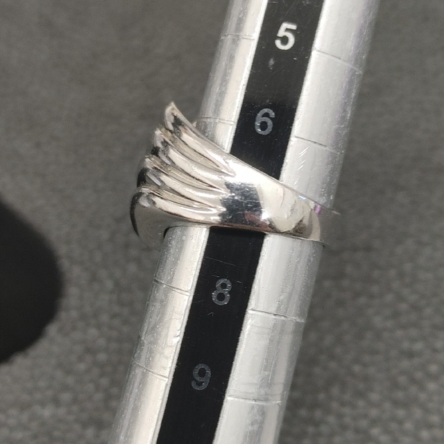 最終価格(C12-184)Pt850 リング 指輪 7号 プラチナ メンズのアクセサリー(リング(指輪))の商品写真