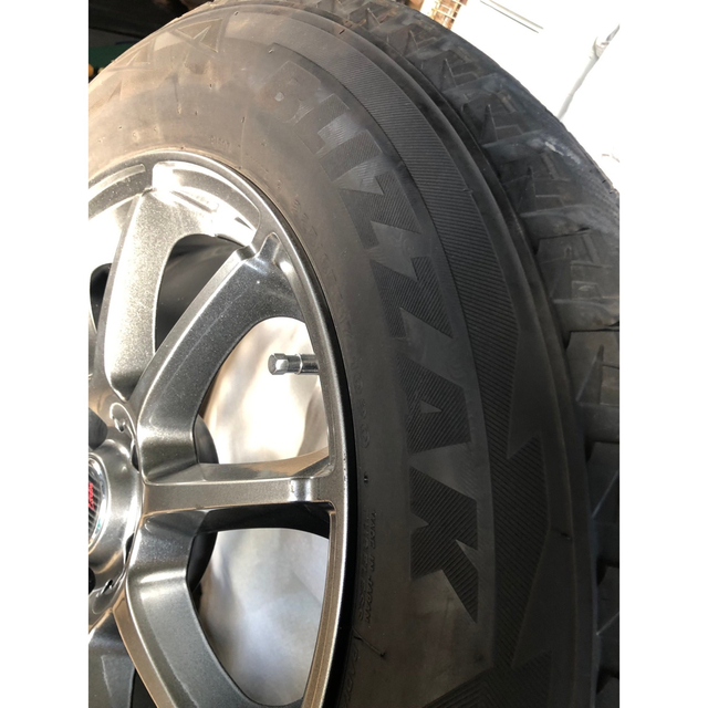 ブリザックホイール付き4本SET 225/65R 17 4