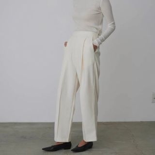 nalaNala ナラ pin tuck thermo pants WHITE - カジュアルパンツ