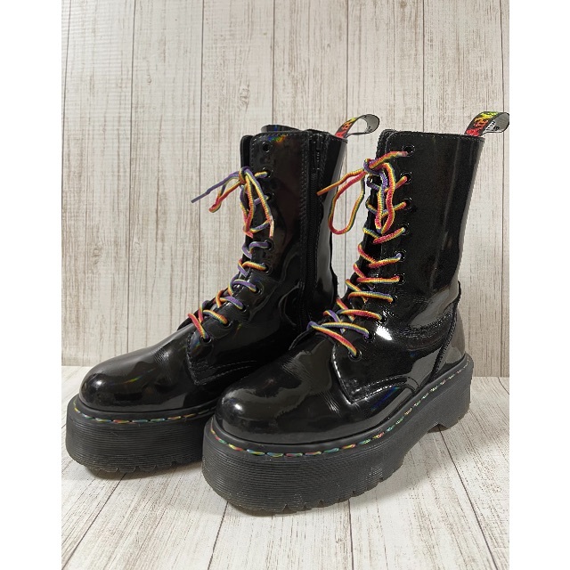 Dr.Martens(ドクターマーチン)のレアモデル　ドクターマーチン☆☆ＪＡＤＯＮ　ＨＩ☆☆超厚底サイドジップ レディースの靴/シューズ(ブーツ)の商品写真