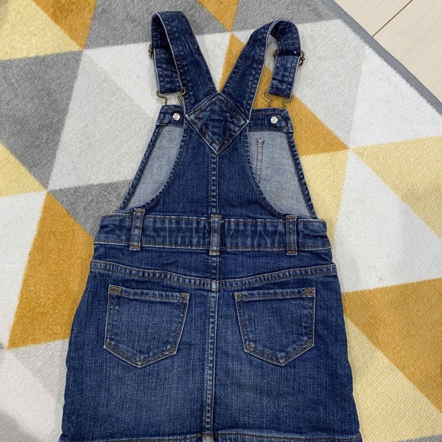 babyGAP(ベビーギャップ)のbaby Gapジャンバースカート100cm キッズ/ベビー/マタニティのキッズ服女の子用(90cm~)(ワンピース)の商品写真