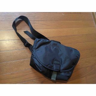 CRUMPLER カメラバッグ　ショルダー(ケース/バッグ)