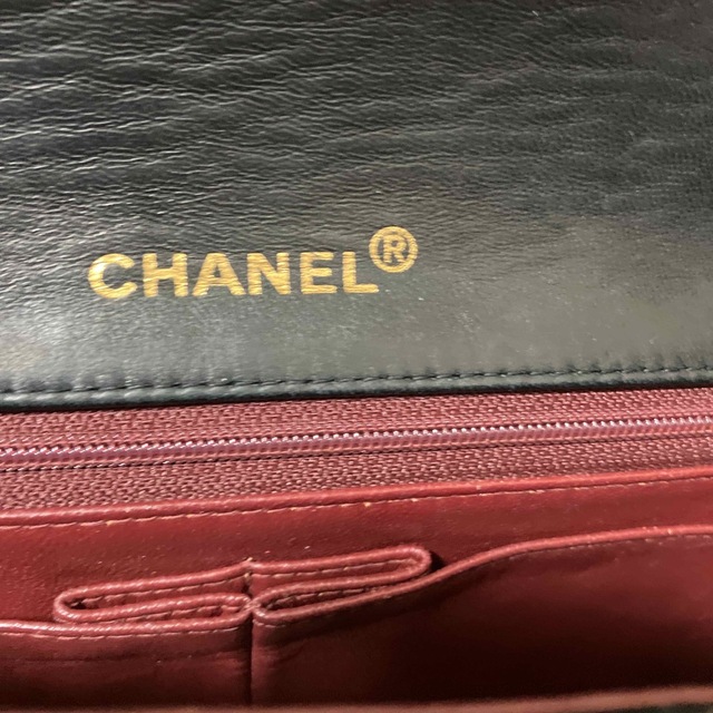 CHANEL(シャネル)の美品★ シャネル マトラッセ チェーンショルダーバッグ フルフラップ 正規品 レディースのバッグ(ショルダーバッグ)の商品写真