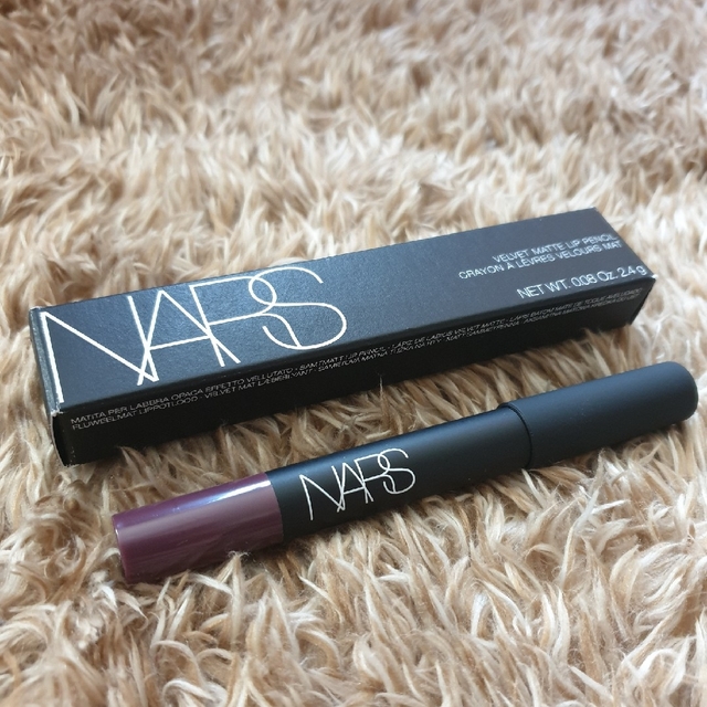 NARS(ナーズ)のNARS 新品未使用 ベルベットマットリップペンシル コスメ/美容のベースメイク/化粧品(口紅)の商品写真