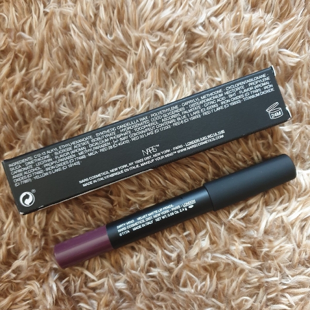 NARS(ナーズ)のNARS 新品未使用 ベルベットマットリップペンシル コスメ/美容のベースメイク/化粧品(口紅)の商品写真