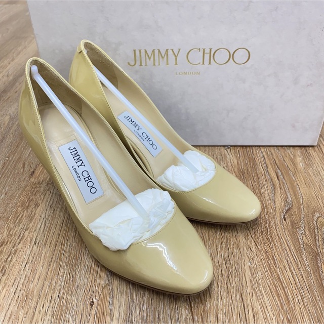 JIMMY CHOO(ジミーチュウ)のr2979 ジミーチュウ パテント パンプス 34 1/2 レディースの靴/シューズ(ハイヒール/パンプス)の商品写真