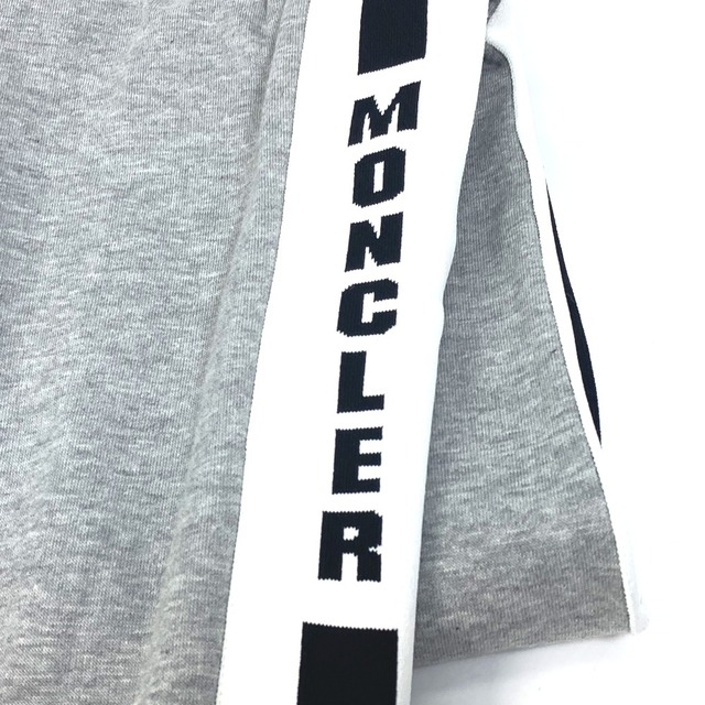 MONCLER(モンクレール)のモンクレール MONCLER サイド ライン PANTALONE ロゴ スウェット パンツ アパレル ボトムス ロング ズボン パンツ コットン グレー レディースのパンツ(カジュアルパンツ)の商品写真