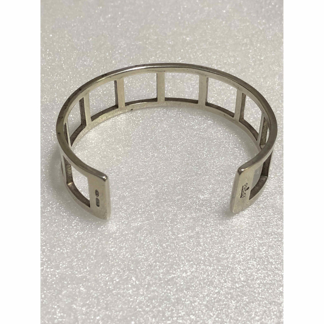 Gucci(グッチ)のGUCCI グッチ　シルバー　ブレスレット　16㎝　バングル　中古　（14） レディースのアクセサリー(ブレスレット/バングル)の商品写真