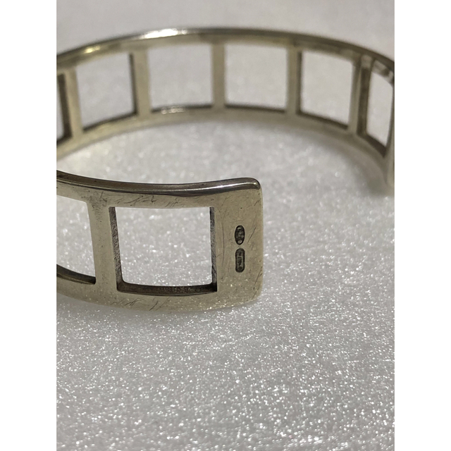 Gucci(グッチ)のGUCCI グッチ　シルバー　ブレスレット　16㎝　バングル　中古　（14） レディースのアクセサリー(ブレスレット/バングル)の商品写真