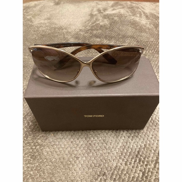 TOM FORD(トムフォード)の美品 TOMFORD サングラス TF89 670 トムフォード メンズのファッション小物(サングラス/メガネ)の商品写真