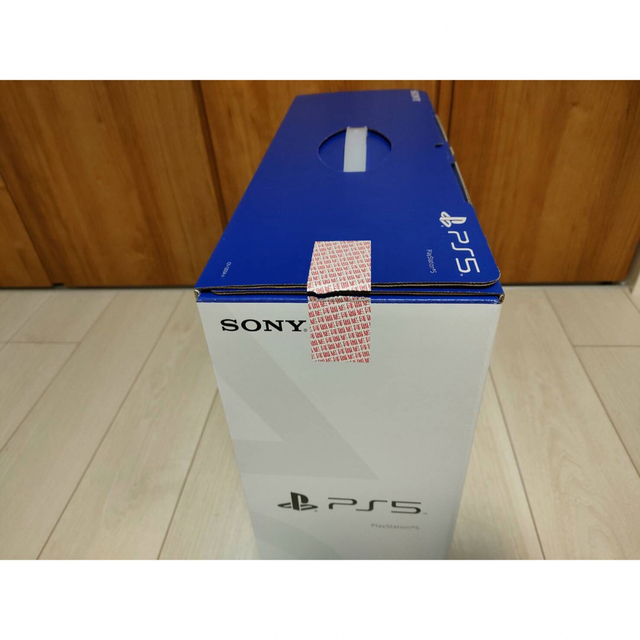 PlayStation(プレイステーション)のPS5 本体 ディスクドライブ搭載 CFI-1200A01 プレイステーション5 エンタメ/ホビーのゲームソフト/ゲーム機本体(家庭用ゲーム機本体)の商品写真