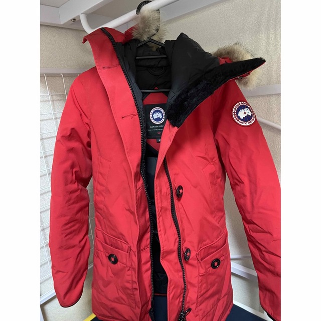 CANADA GOOSE(カナダグース)の【お値下げしました】カナダグース　コート レディースのジャケット/アウター(ダウンジャケット)の商品写真