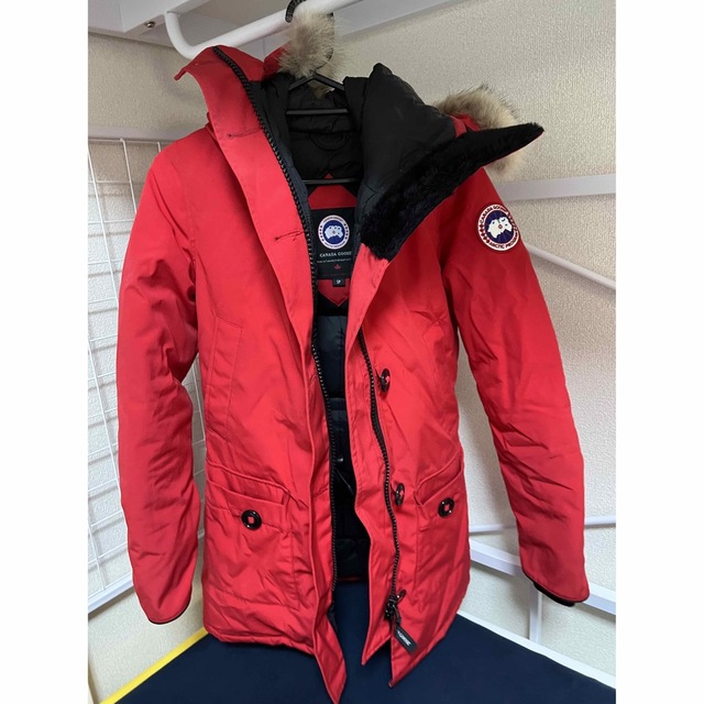 CANADA GOOSE(カナダグース)の【お値下げしました】カナダグース　コート レディースのジャケット/アウター(ダウンジャケット)の商品写真