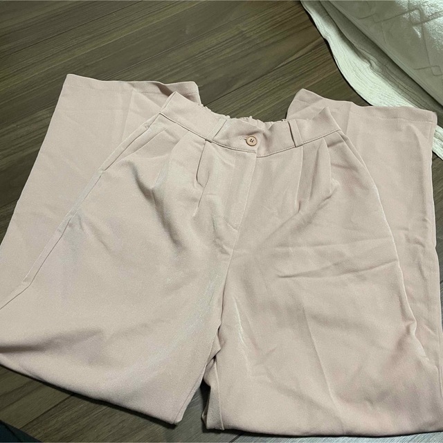 épine(エピヌ)のTreat Ürself  spring pink slacks pants レディースのパンツ(カジュアルパンツ)の商品写真
