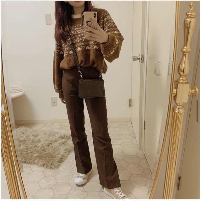 épine(エピヌ)の【新品】Treat Ürself  straight slacks pants レディースのパンツ(カジュアルパンツ)の商品写真