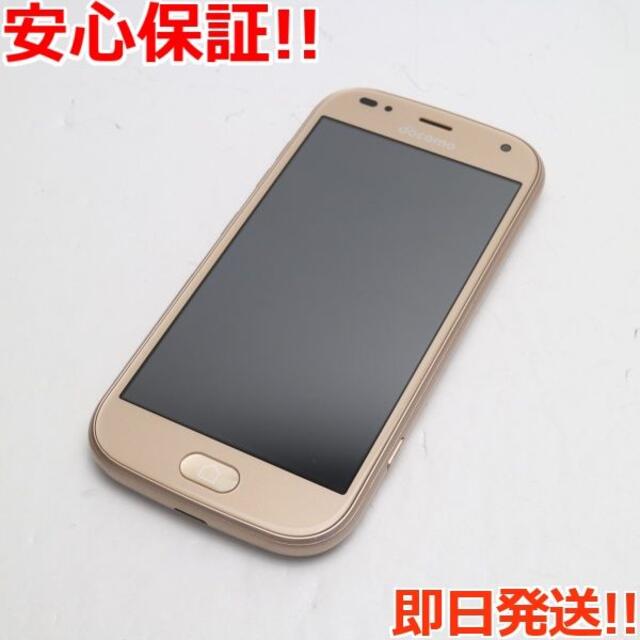 新品同様F-01Lらくらくスマートフォンmeゴールド