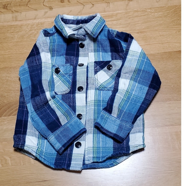 BREEZE(ブリーズ)のBREEZE　シャツ　100センチ キッズ/ベビー/マタニティのキッズ服男の子用(90cm~)(ブラウス)の商品写真