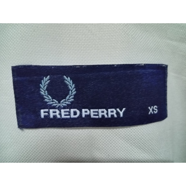 FRED PERRY(フレッドペリー)のFRED PERRY フレッドペリー Yシャツ ボタンダウン メンズ XS 白 メンズのトップス(シャツ)の商品写真