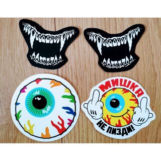 ミシカ(MISHKA)のミシカ　MISHKA　ステッカー　４枚セット　公式品　ばら売り不可(その他)