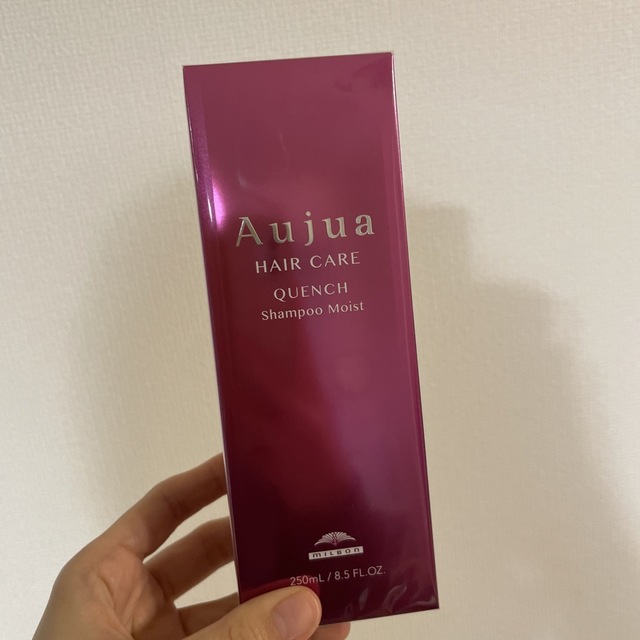 Aujua(オージュア)のミルボン　オージュア　クエンチ　250ml コスメ/美容のヘアケア/スタイリング(シャンプー)の商品写真