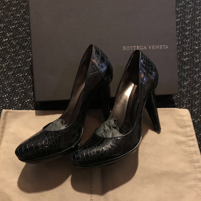 クリスチャ Bottega Veneta - 本物 ボッテガヴェネタ シューズ箱袋付き